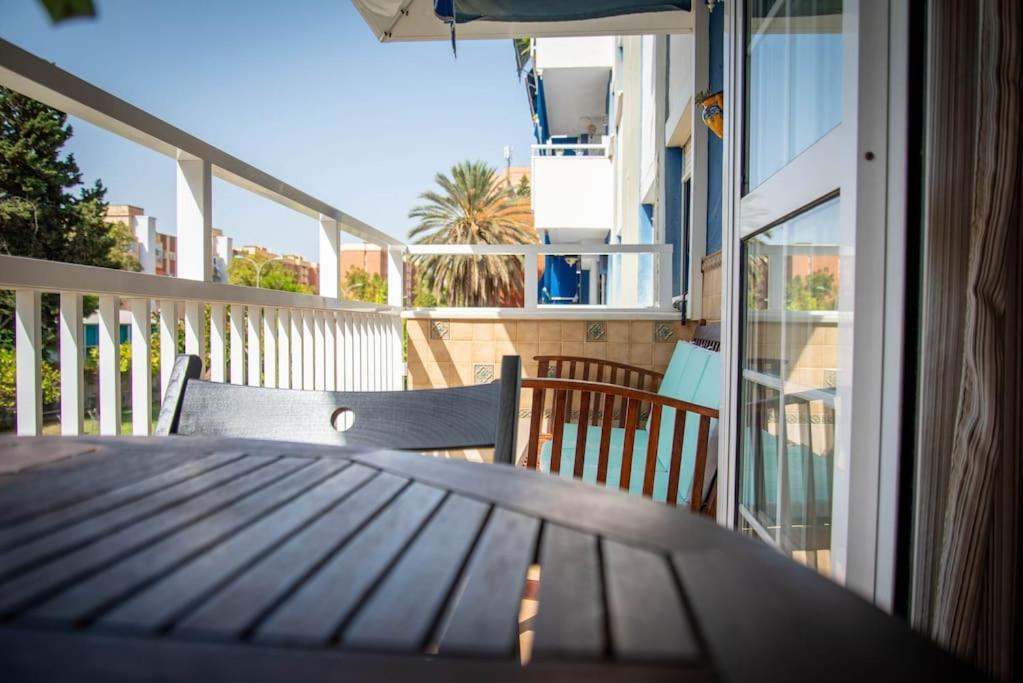 Piso Con Jardin Apartment Малага Екстериор снимка