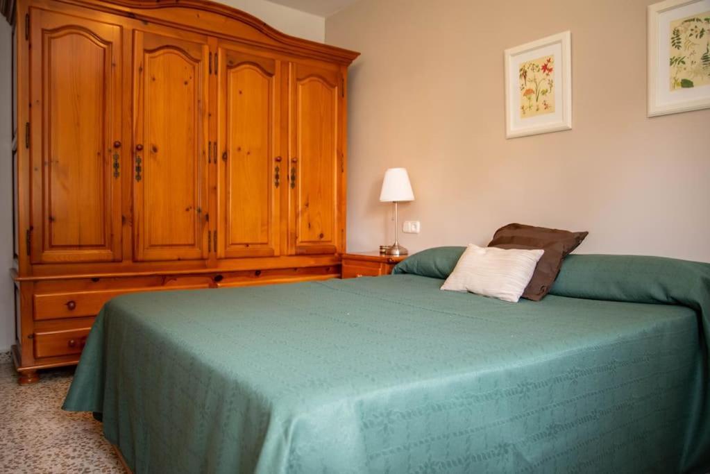 Piso Con Jardin Apartment Малага Екстериор снимка