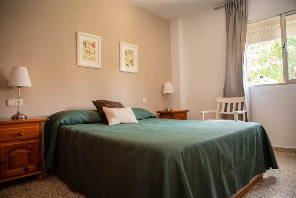 Piso Con Jardin Apartment Малага Екстериор снимка